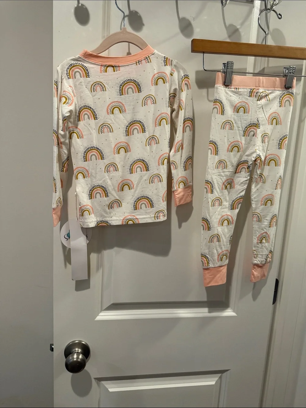 Bamboo girls Rainbow Print Pajama Set size 3T NWT